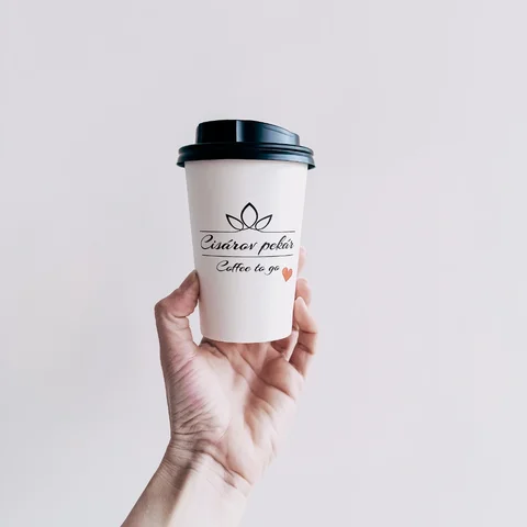 Emperor‘s baker | references - take away cups with customized design | takeawaycup.eu