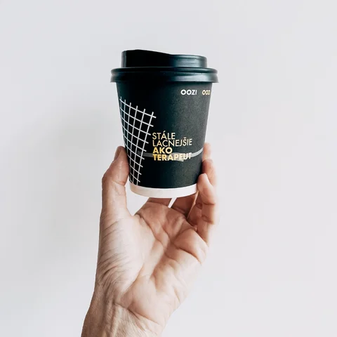OOZI | references - take away cups with customized branding | takeawaycup.eu